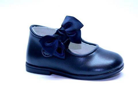 Zapato niña piel azul marino.